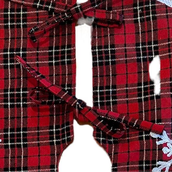 Christmas Tree Skirt Plaid Embroidered Snowflakes Crochet Edge Table Top Tree - Picture 3 of 9